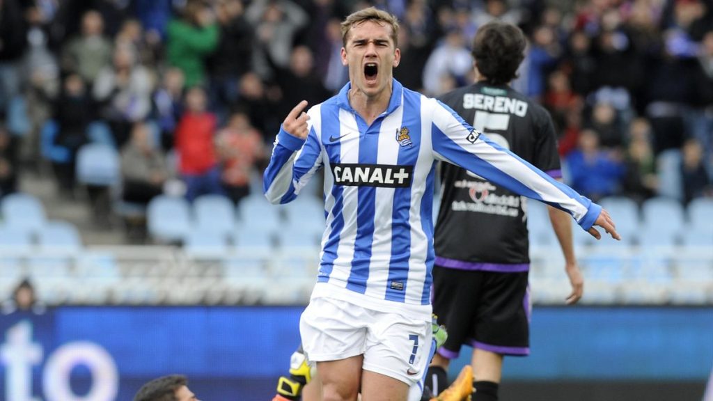Griezmann đã nổi danh từ màu áo của Real Sociedad Griezmann đã nổi danh từ màu áo của Real Sociedad