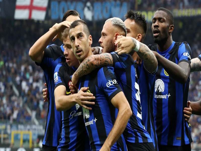 Đội Hình Inter Milan: Tận Hưởng Cuộc Hồi Sinh Đầy Hứa Hẹn 8 Đội Hình Inter Milan: Tận Hưởng Cuộc Hồi Sinh Đầy Hứa Hẹn