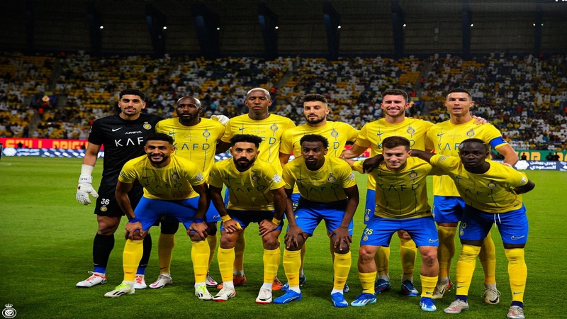 Câu lạc bộ bóng đá Al-Nassr là một đội bóng lâu đời của Saudi Arabia Câu lạc bộ bóng đá Al-Nassr là một đội bóng lâu đời của Saudi Arabia