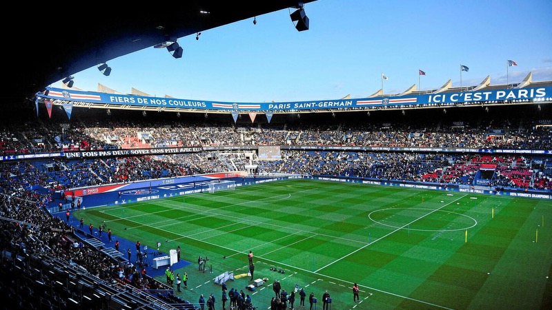 PSG muốn chính thức sở hữu sân vận động này, nhưng nước Pháp nói không