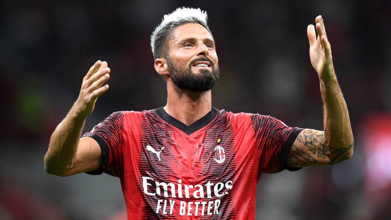 Cầu thủ Olivier Giroud - Chiếc Go Kart vĩ đại của làng bóng đá