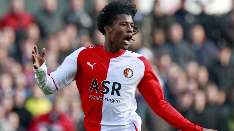 Cầu thủ Georginio Wijnaldum khi mới bắt đầu sự nghiệp của mình Cầu thủ Georginio Wijnaldum khi mới bắt đầu sự nghiệp của mình