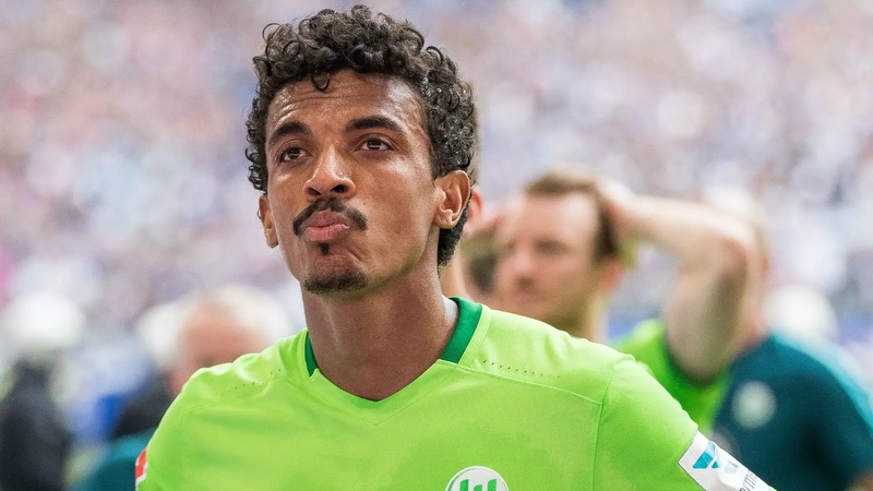 Cầu thủ Luiz Gustavo - Sự nghiệp bị vùi dập bởi Pep Guardiola 2 Cầu thủ Luiz Gustavo - Sự nghiệp bị vùi dập bởi Pep Guardiola